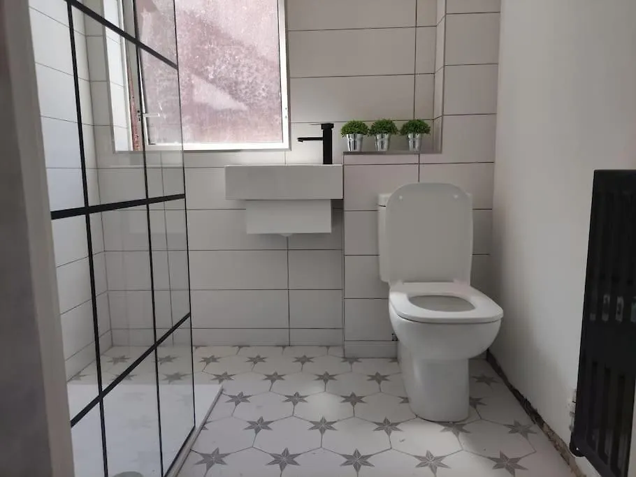 Location! 2 Bed City Centre With Free Parking Belfast