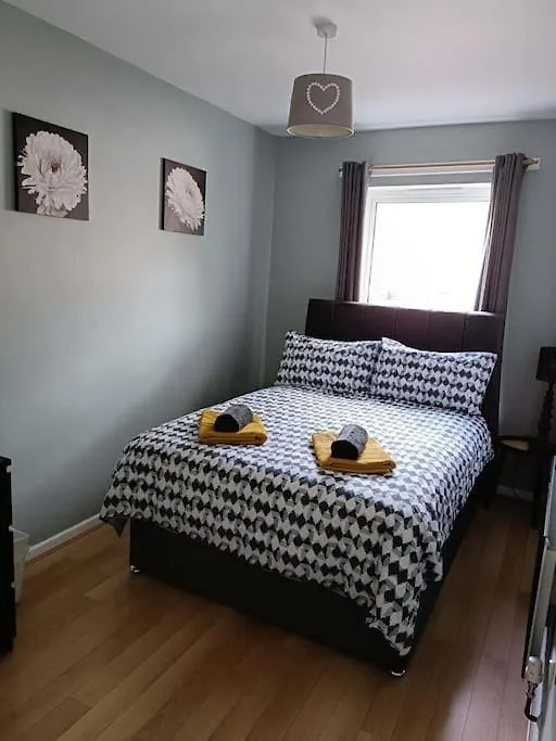 Location! 2 Bed City Centre With Free Parking Belfast Apartment