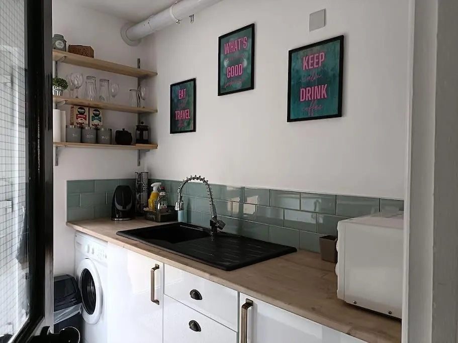 Location! 2 Bed City Centre With Free Parking Belfast 0*,