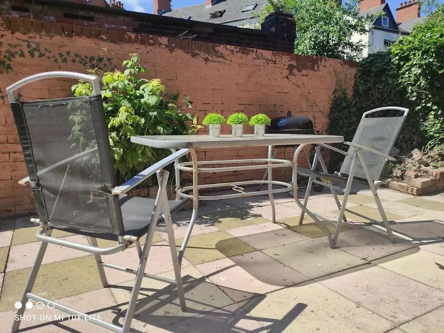 Location! 2 Bed City Centre With Free Parking Belfast