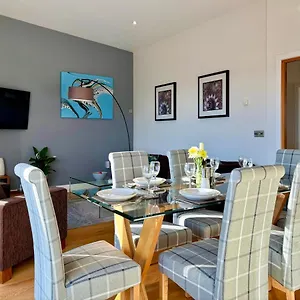 your-space-apartments-hamiltons.cambridgehotelsuk.com/